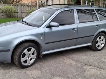 Авто Skoda Octavia 2002 № 8803410