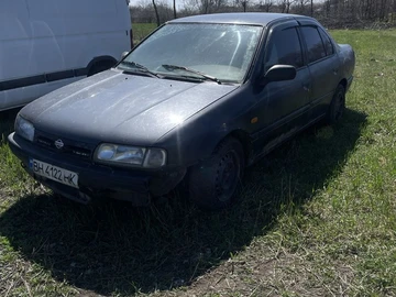 Авто Nissan Primera 1993 № 8803740