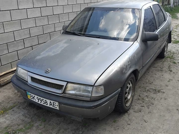Авто Opel Vectra 1989 № 8803826