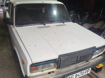 Авто ВАЗ 2107 1989 № 8803839