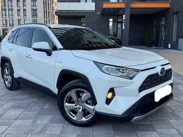 Авто Toyota Rav 4 2020 № 8803967