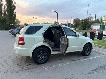 Авто KIA Sorento 2006 № 8804206