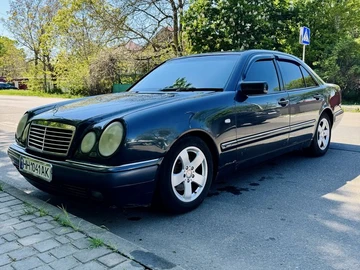 Авто Mercedes E Серия 1998 № 8804211