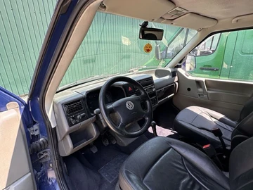 Авто Volkswagen Transporter 1999 № 8804243