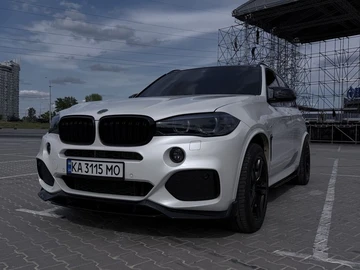 Авто BMW X5 2017 № 8804255
