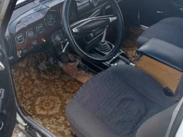 Авто ВАЗ 2103 1988 № 8804314