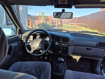 Авто Renault 19 1994 № 8804346