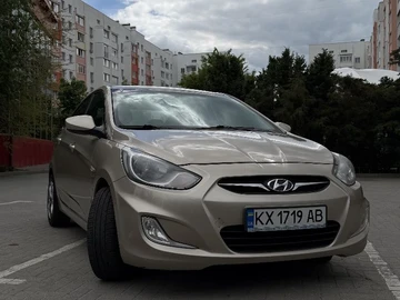 Авто Hyundai Accent 2013 № 8804501