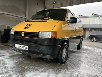 Авто Volkswagen Transporter 1993 № 8804681