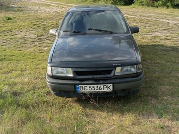 Авто Opel Vectra 1990 № 8804720