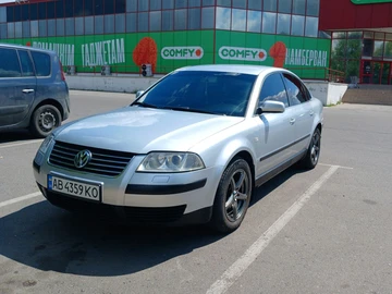 Авто Volkswagen Passat Sedan 2002 № 8804745
