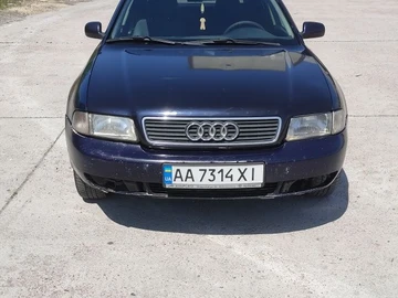 Авто Audi A4 1995 № 8804768