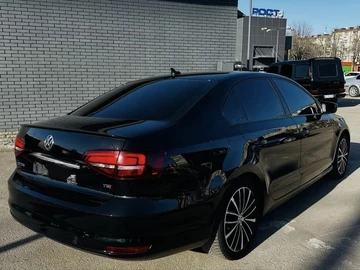 Авто Volkswagen Jetta 2017 № 8804862