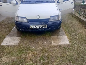 Авто Opel Kadett 1986 № 8804868