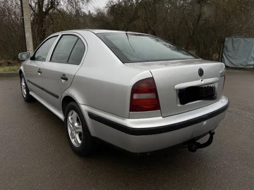 Авто Skoda Octavia 2000 № 8804883