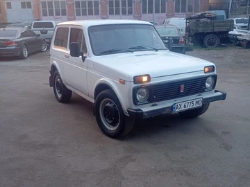 Авто ВАЗ 2121 1993 № 8804887