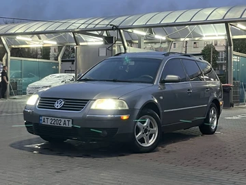 Авто Volkswagen Passat Variant 2003 № 8804913
