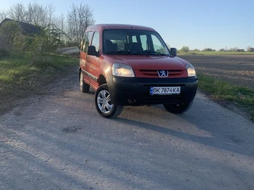Авто Peugeot Partner 2008 № 8805042