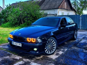 Авто BMW 5 Серия 2000 № 8805071