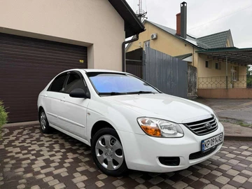 Авто KIA Cerato Forte  2009 № 8805072
