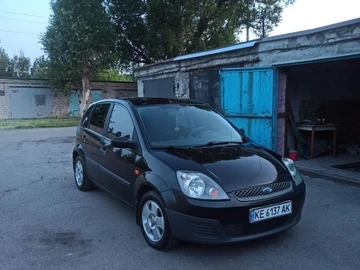Авто Ford Fiesta 2007 № 8805047