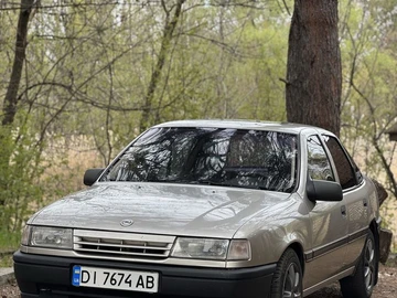 Авто Opel Vectra 1990 № 8805152
