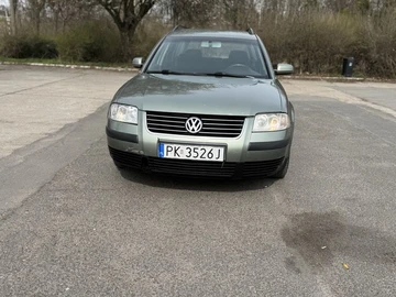 Авто Volkswagen Passat Variant 2002 № 8805155