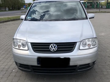 Авто Volkswagen Touran 2003 № 8805255