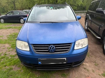 Авто Volkswagen Touran 2006 № 8805256