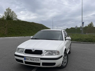 Авто Skoda Octavia 2000 № 8805277
