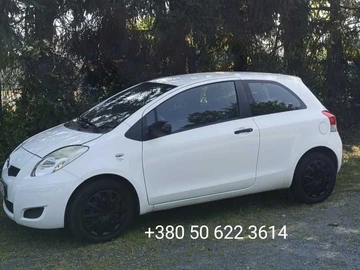 Авто Toyota Yaris 2009 № 8805335