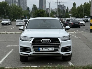 Авто Audi Q7 2016 № 8805388