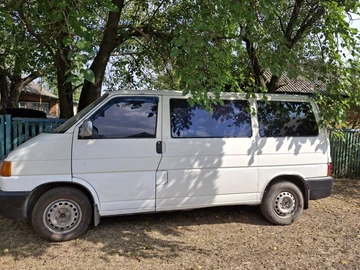 Авто Volkswagen Transporter 2001 № 8805393