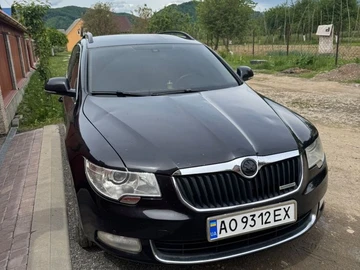 Авто Skoda Superb 2010 № 8805454