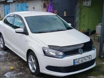 Авто Volkswagen Polo 2013 № 8805563