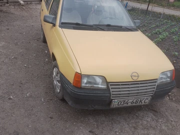 Авто Opel Kadett 1986 № 8805612