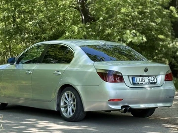 Авто BMW 5 Серия 2005 № 8805708