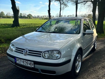 Авто Volkswagen Golf 1999 № 8805740