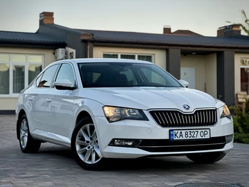 Авто Skoda Superb 2016 № 8805786