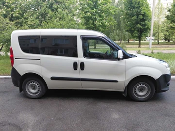 Авто Fiat Doblo 2010 № 8806149