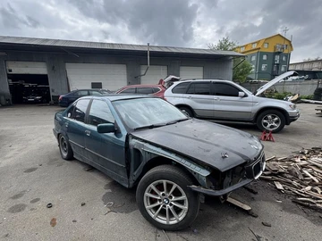 Авто BMW 3 Серия 1991 № 8806172