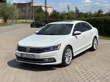 Авто Volkswagen Passat Sedan 2017 № 8806197