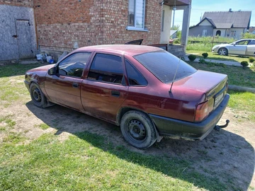 Авто Opel Vectra 1992 № 8806260