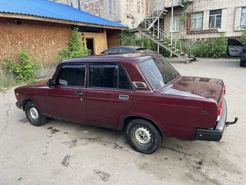 Авто ВАЗ 2107 2004 № 8806636