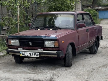 Авто ВАЗ 2105 1989 № 8806701