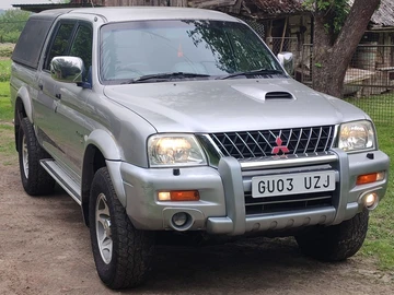 Авто Mitsubishi L 200 2003 № 8806706