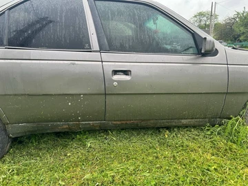 Авто Peugeot 405 1992 № 8806835