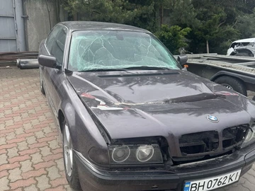 Авто BMW 7 Серия 1997 № 8806892