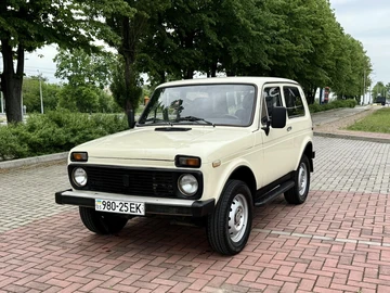 Авто ВАЗ 2121 1983 № 8806915