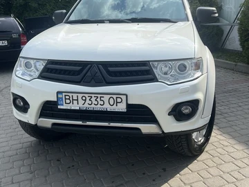 Авто Mitsubishi Pajero Sport 2013 № 8806940